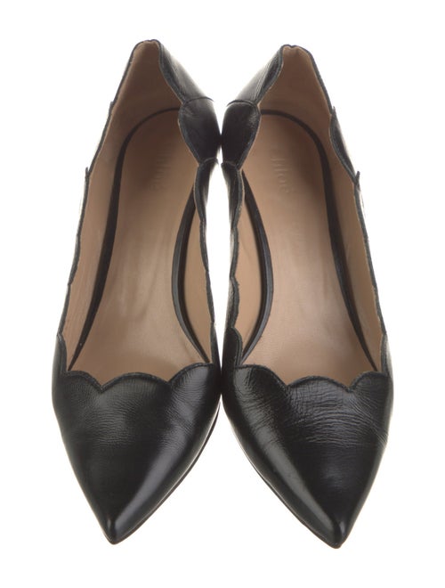 Chloé Leather Scalloped Accent Pumps