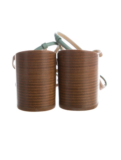 Chloé Leather T-Strap Sandals