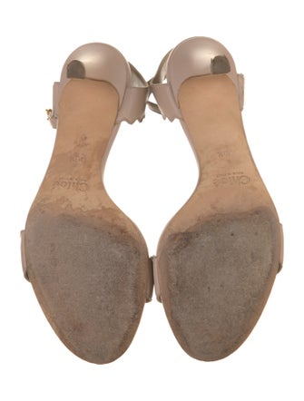 Chloé Leather Scalloped Accent Sandals
