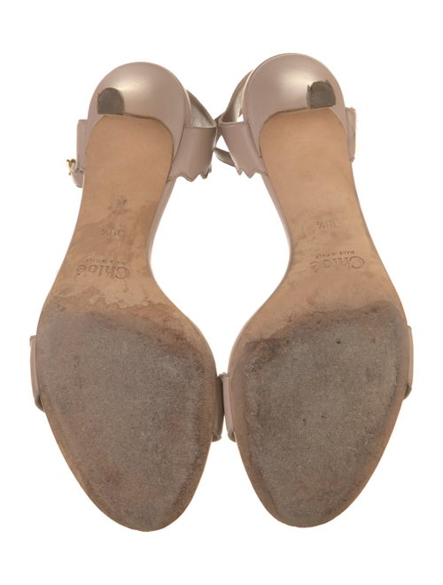 Chloé Leather Scalloped Accent Sandals