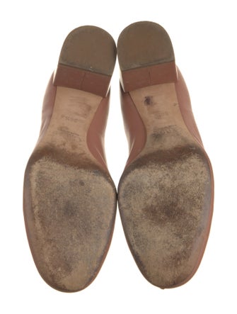 Chloé Leather Scalloped Accent Pumps