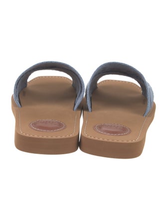 Chloé Slides