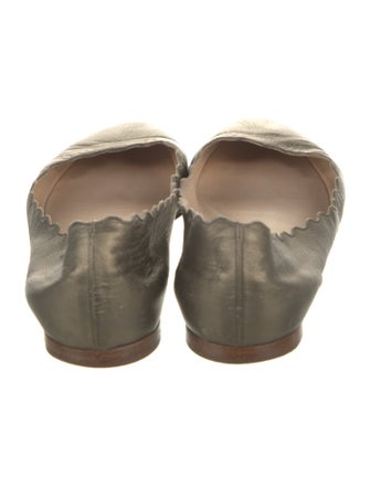 Chloé Leather Scalloped Accent Ballet Flats