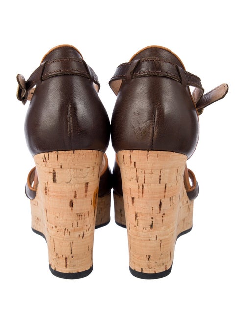 Chloé Leather Cutout Accent T-Strap Pumps