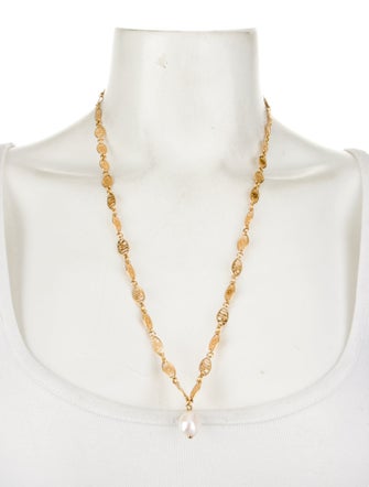 Chloé Pearl Darcey Lace Logo necklace