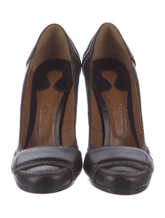 Chloé Leather Pumps