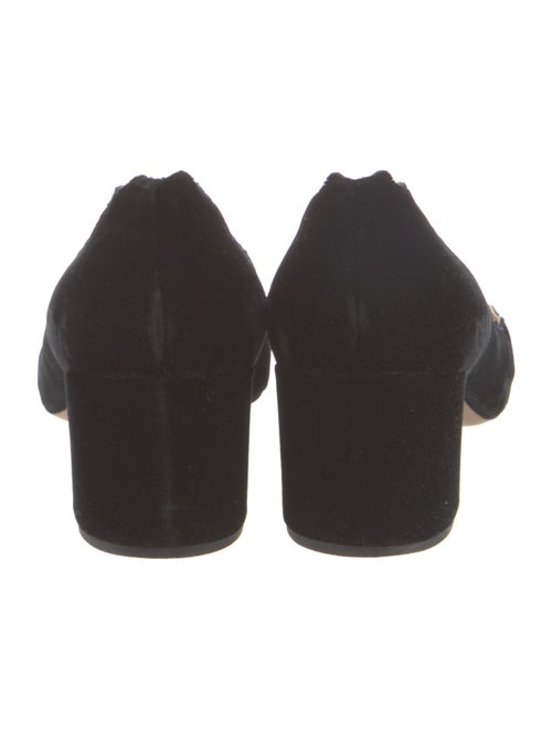 Chloé Velvet Scalloped Accent Pumps