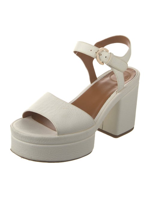 Chloé Leather Sandals