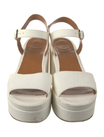 Chloé Leather Sandals
