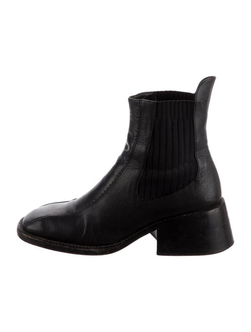 Chloé Leather Chelsea Boots