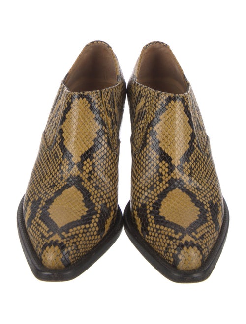 Chloé Snakeskin Printed Pumps