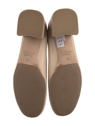 Chloé Leather Pumps