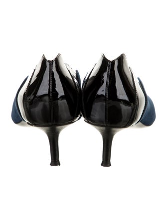 Chloé Suede Scalloped Accent Pumps