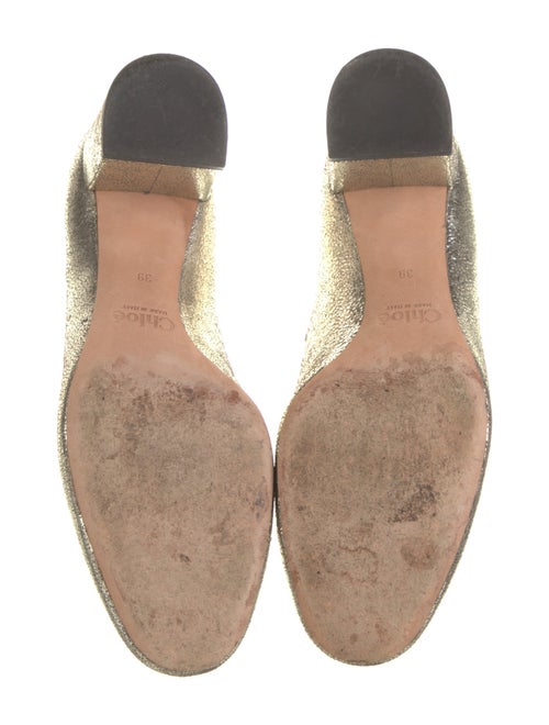 Chloé Leather Scalloped Accent Pumps