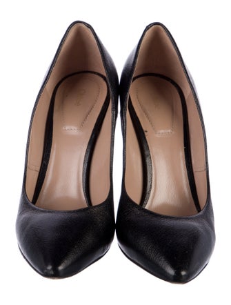 Chloé Leather Pumps