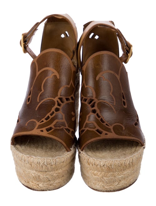 Chloé Leather Printed Pumps