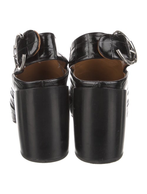 Chloé Embossed Leather Slingback Pumps