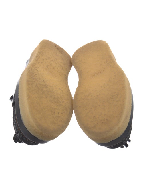 Chloé Leather Tassel Accents Loafers