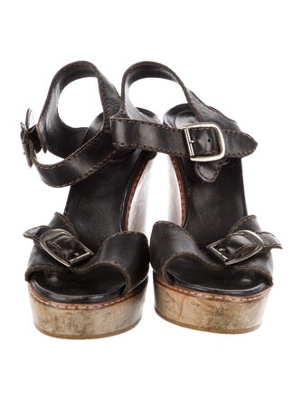 Chloé Leather Sandals