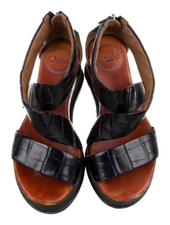 Chloé Embossed Leather Sandals