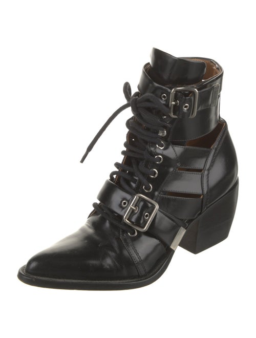 Chloé Leather Cutout Accent Pumps