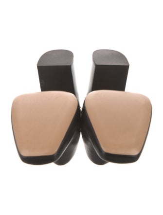 Chloé Leather Mules