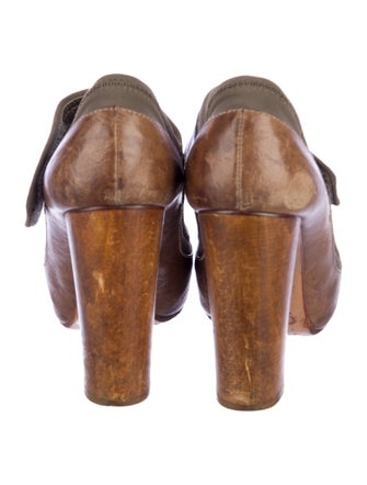 Chloé Leather Colorblock Pattern Pumps