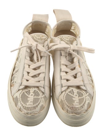Chloé Lace Scalloped Accent Sneakers