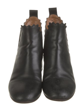 Chloé Leather Scalloped Accent Chelsea Boots