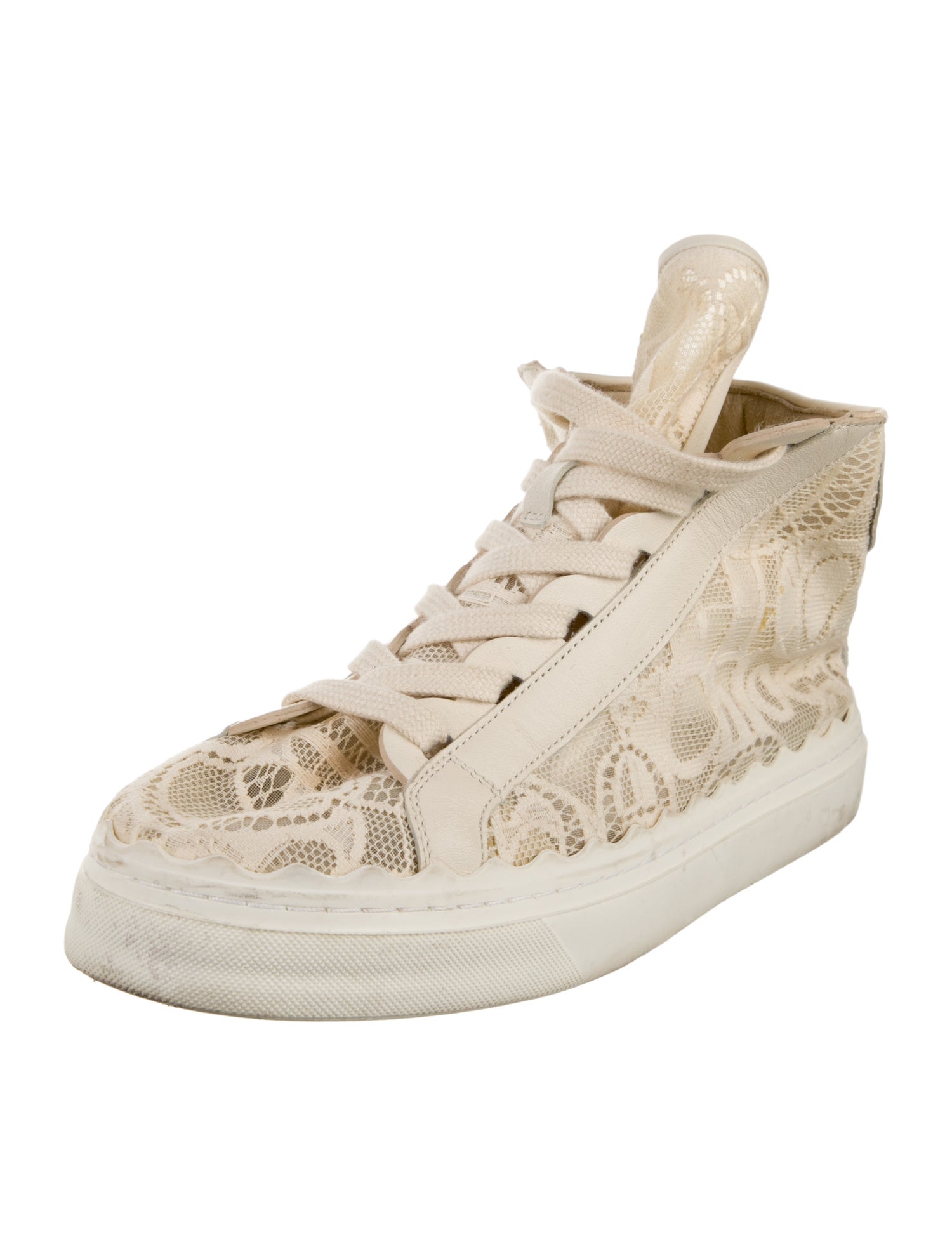 Chloé Lace Sneakers