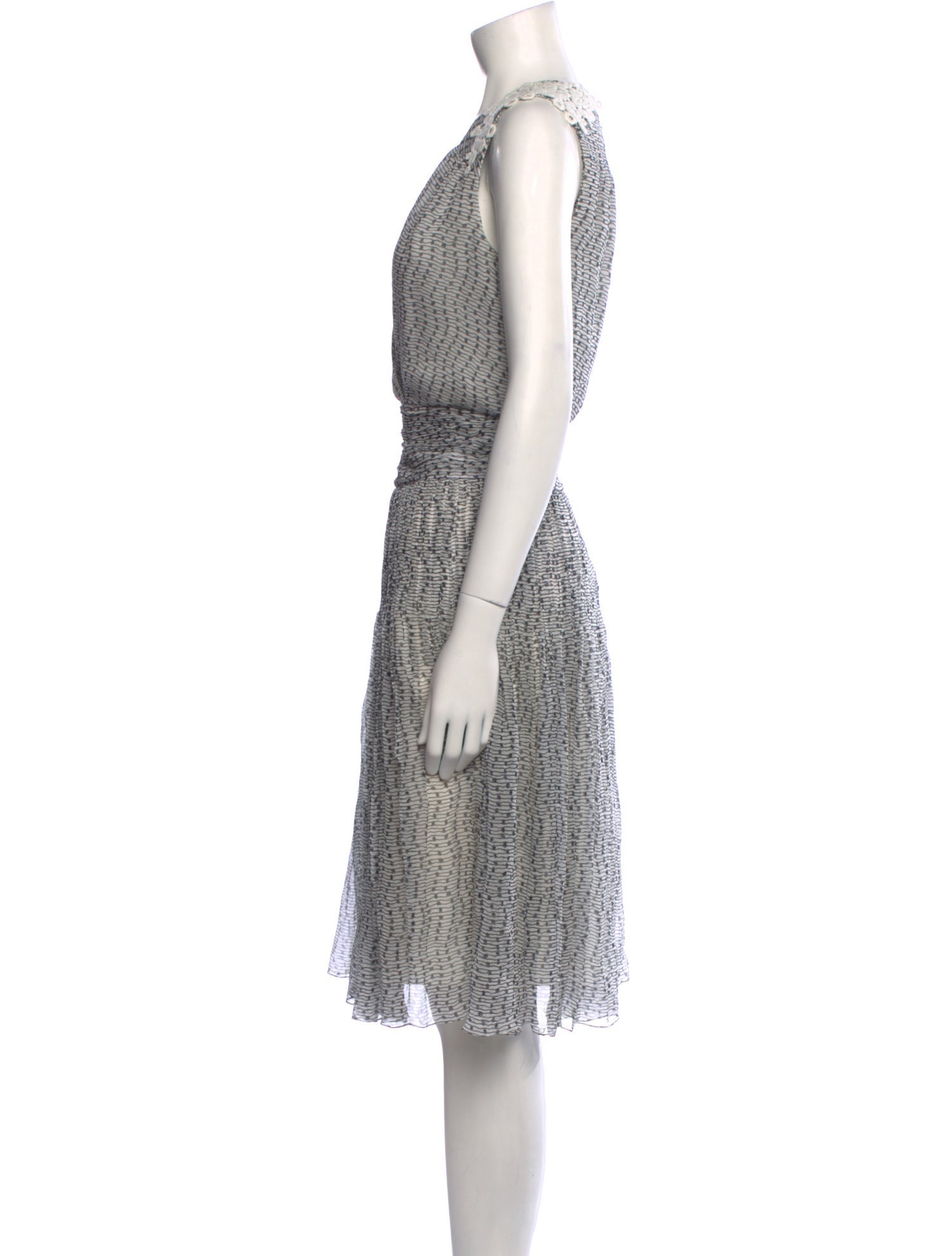 Chloé Silk Knee-Length Dress