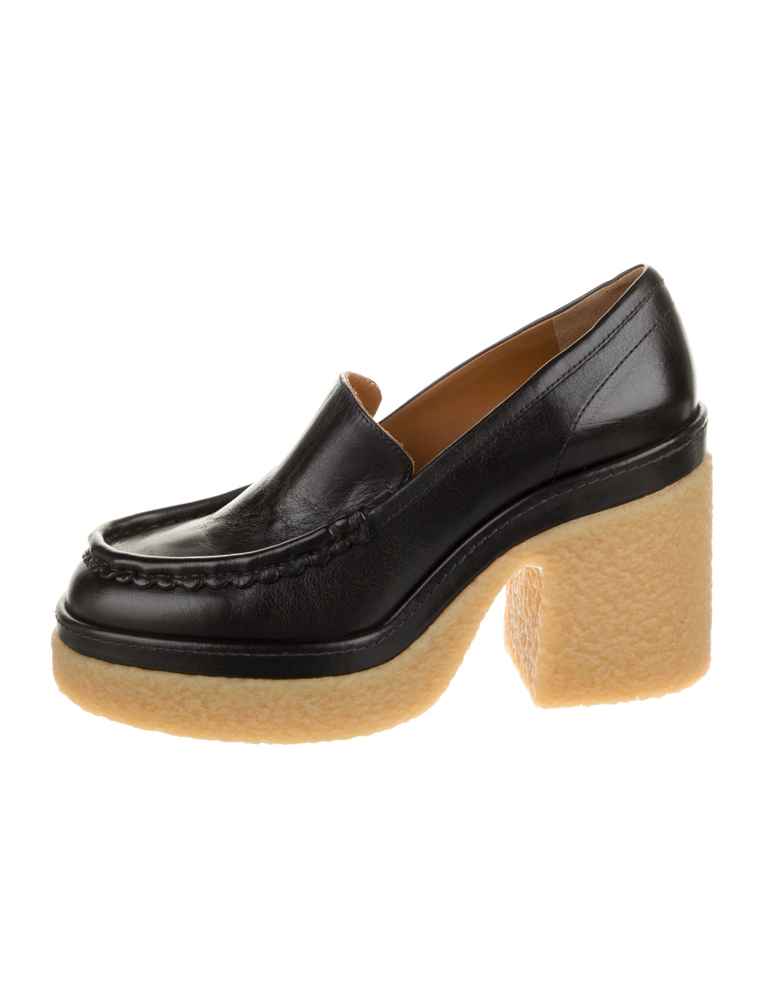 Chloé Leather Pumps