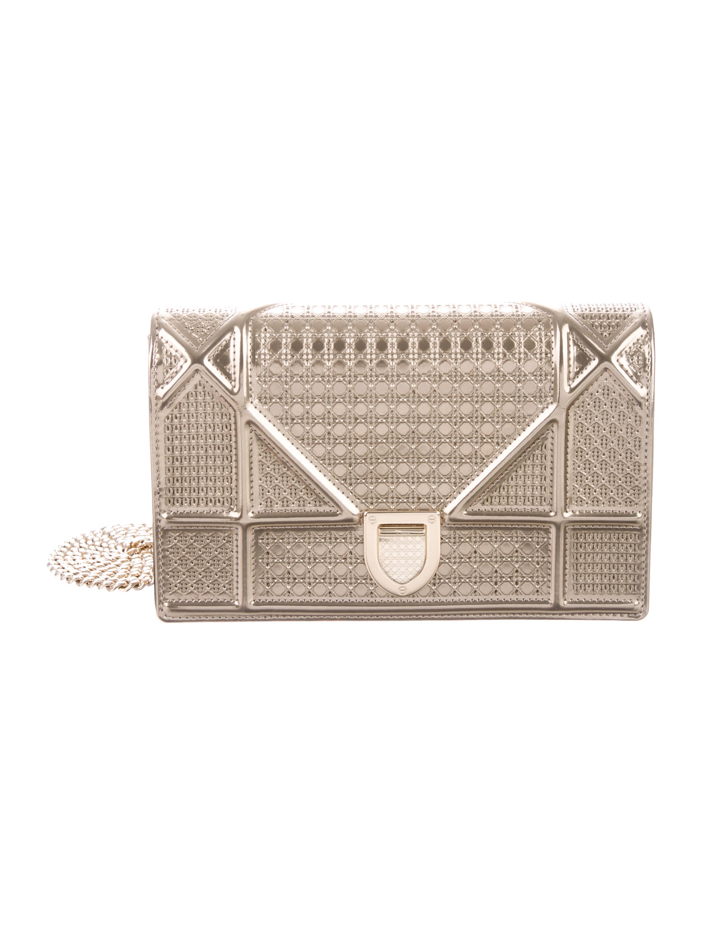 Diorama pouch price Clearance