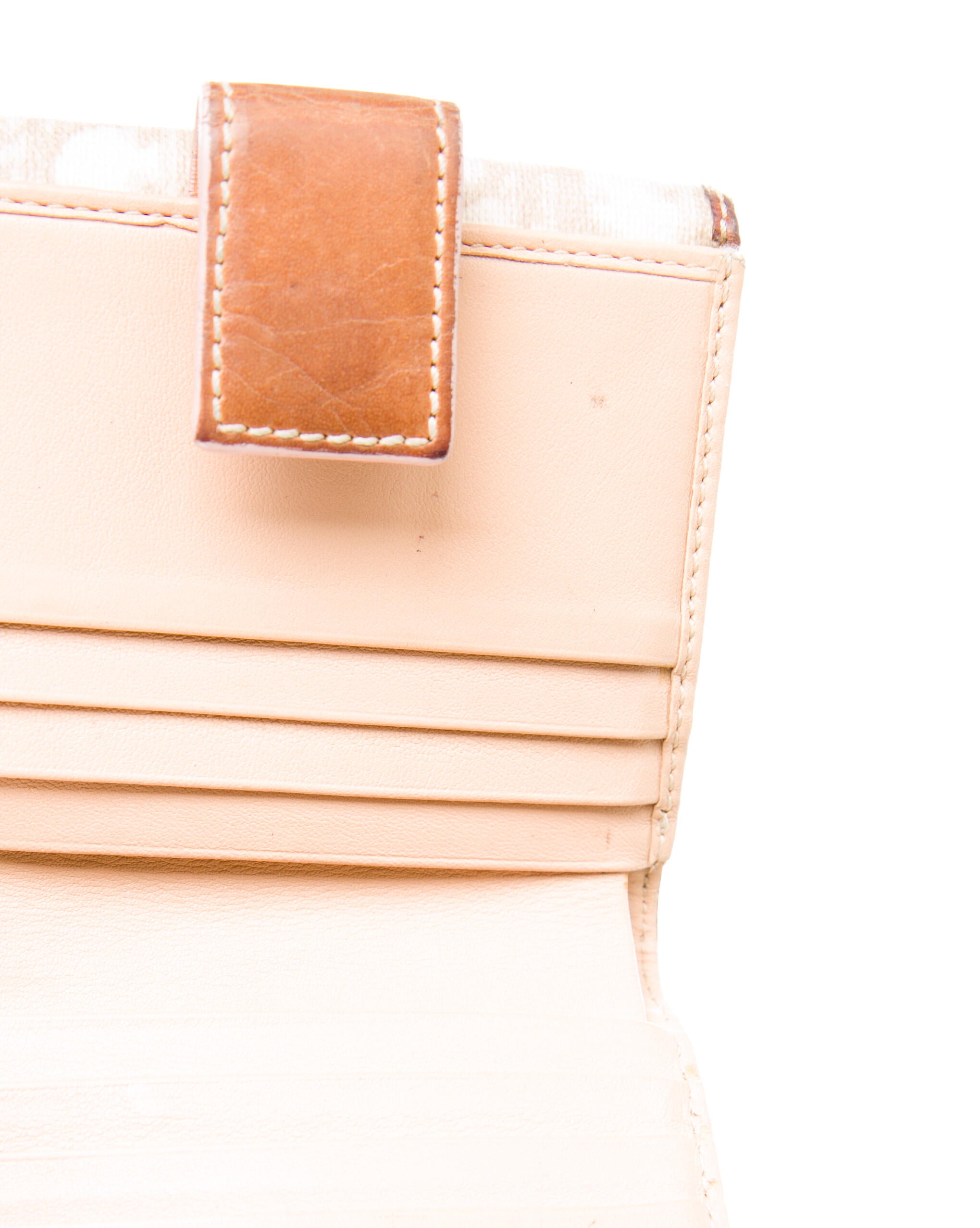 Christian Dior Vintage Romantique Compact Wallet - Neutrals