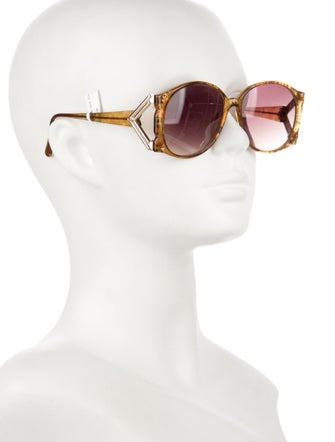 Christian Dior 825177 Oversize Sunglasses