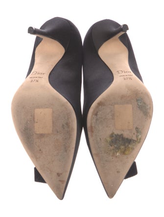 Christian Dior Satin Bow Accents Pumps