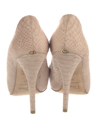 Christian Dior Suede Pumps
