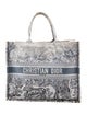 Christian Dior Toile de Jouy Book Large 2021
