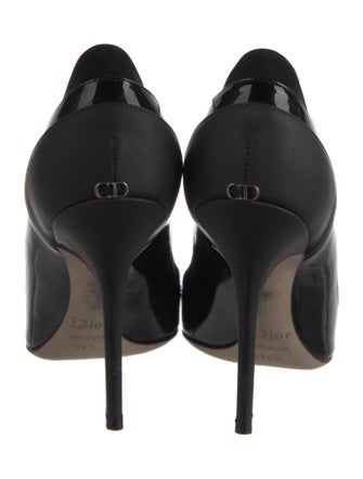 Christian Dior Suede Pumps