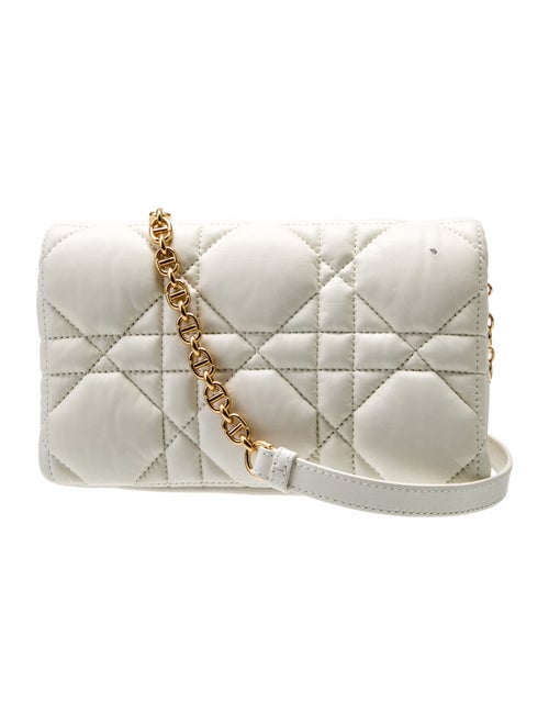 Christian Dior Cannage Caro 2022