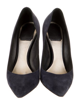 Christian Dior Suede Pumps