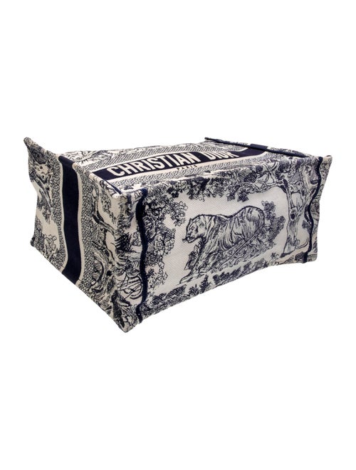 Christian Dior Toile de Jouy Book Medium 2022