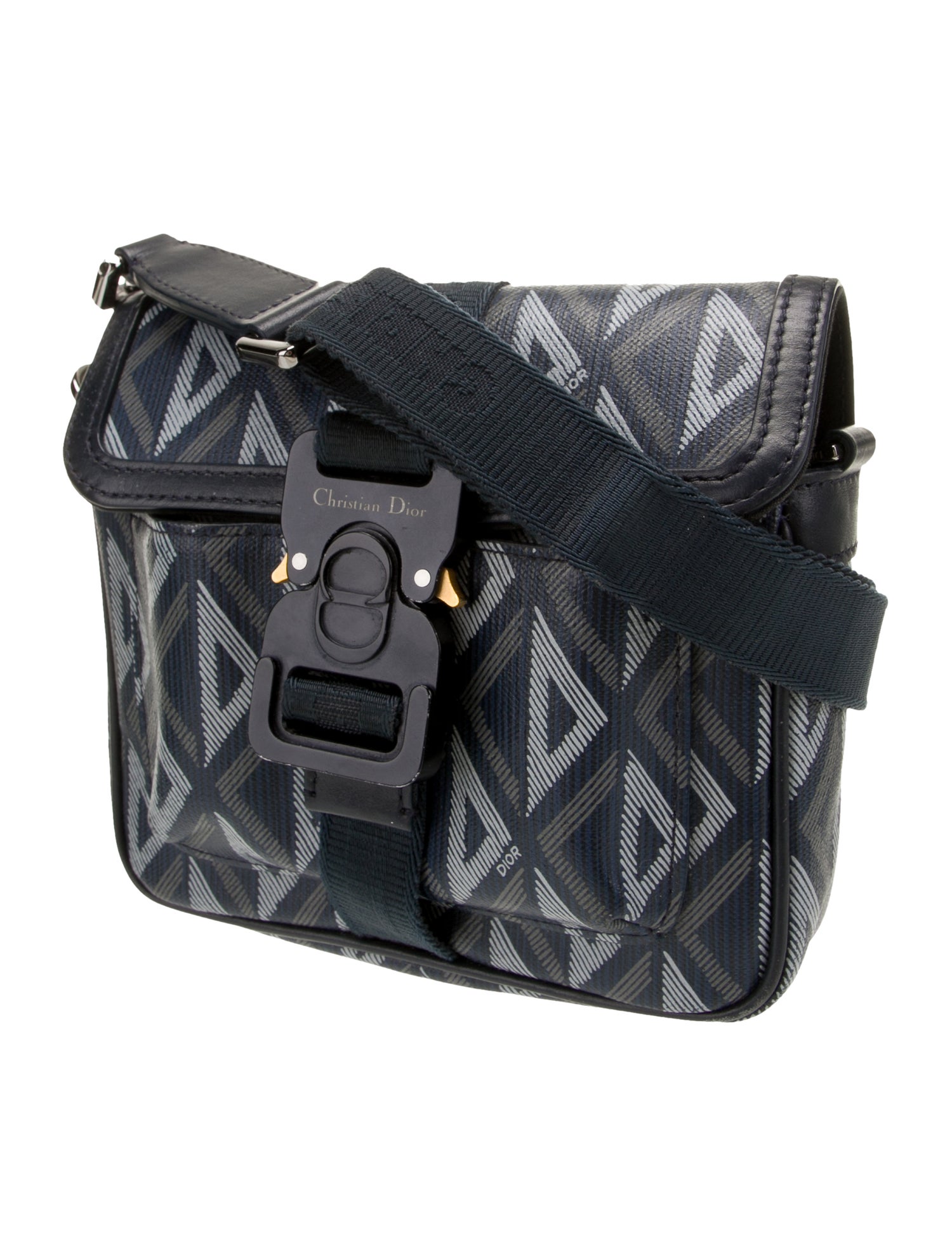 Christian Dior Hit The Road Mini 2023