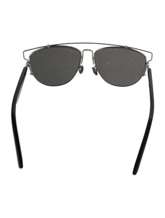 Christian Dior Aviator Tinted Sunglasses