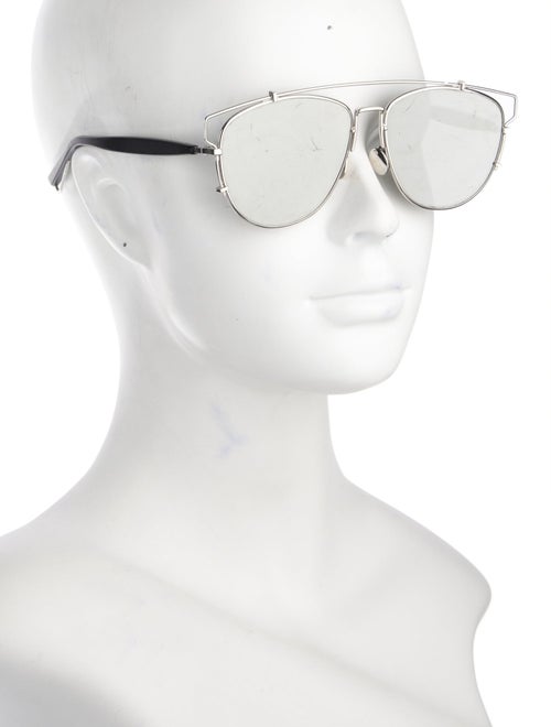 Christian Dior Aviator Tinted Sunglasses