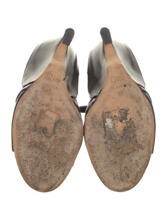 Christian Dior Leather Pumps