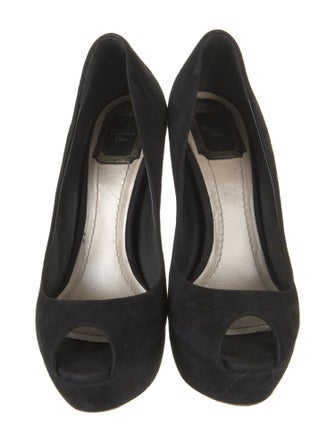 Christian Dior Suede Pumps