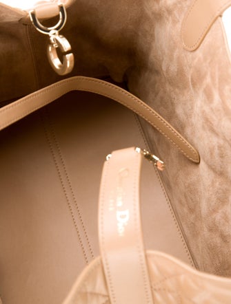 Christian Dior Cannage Toujours Bag Medium 2023