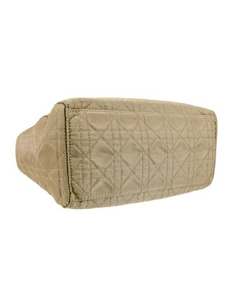 Christian Dior Cannage Lady Dior Medium