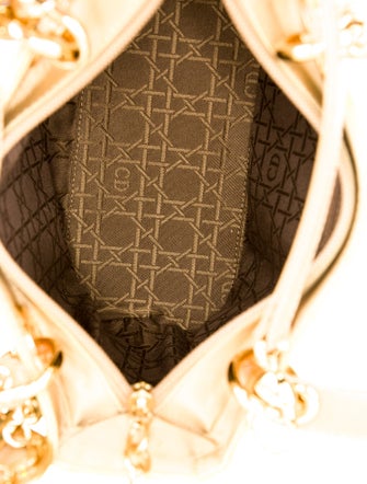 Christian Dior Cannage Lady Dior Medium